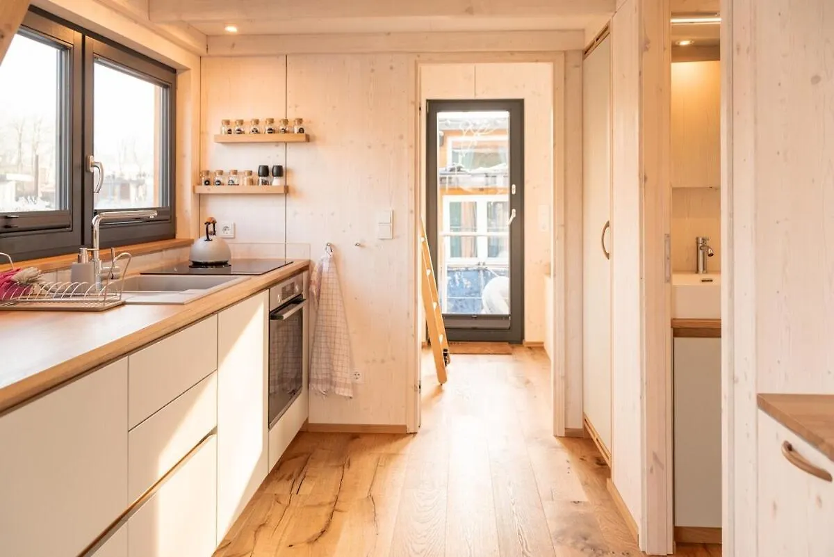 Botel Wohnlich, Hochwertig - Hausboot Petite Mit Kamin Hotel Hamburg