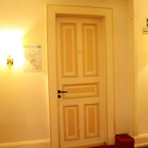 Hotel Alameda, Amburgo
